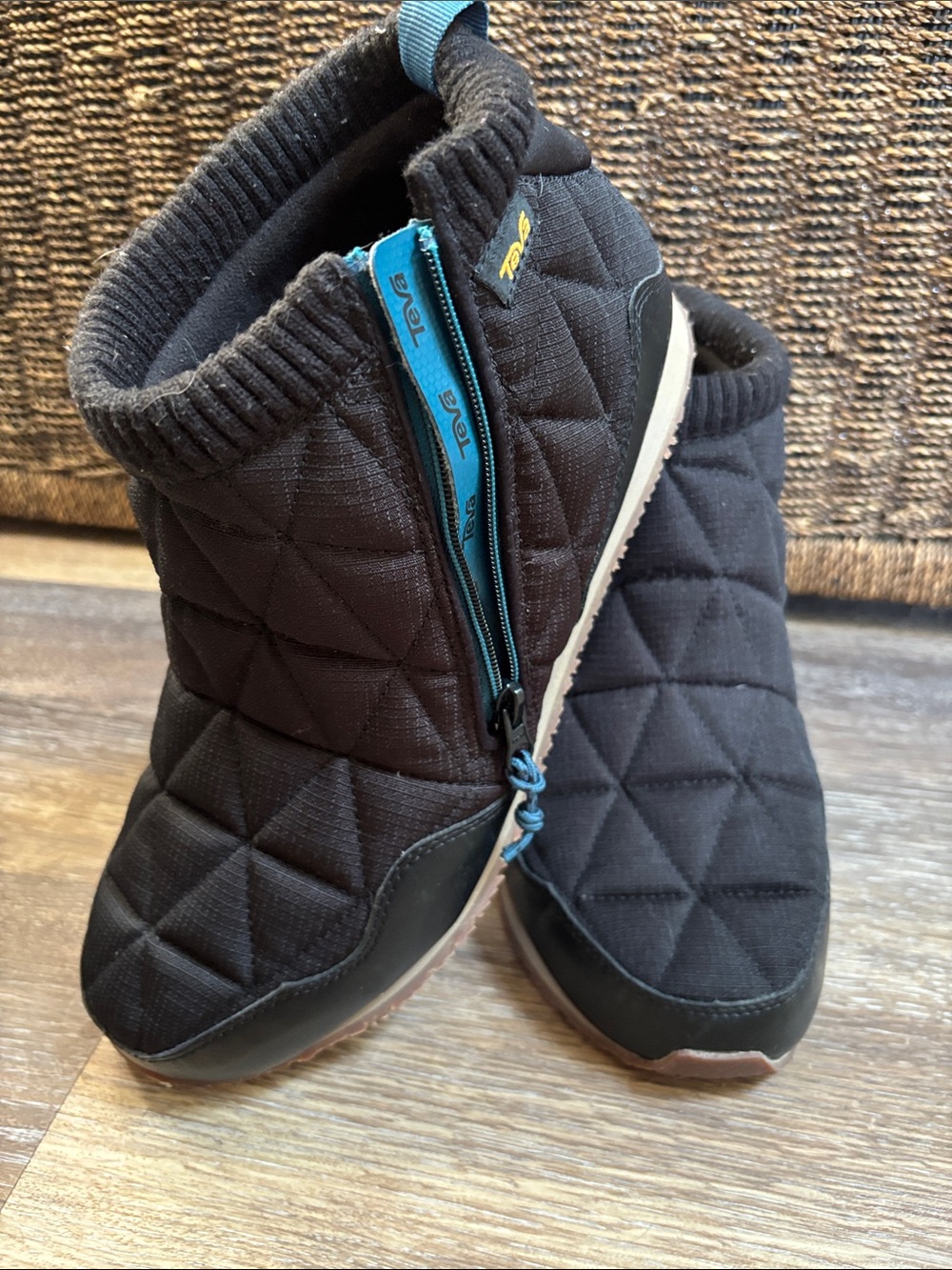 Teva Black Quilted Ankle Boots with Blue Zipper Accent